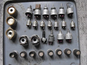 ELEKTRONIK BAUTEILE*POTI *GEBRAUCHT*BASTLER*SAMMLER*PASSENDE KNOPFE*HANDWERKER - Bild 1 von 3