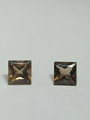 Quartz , Smoky Quartz Square Cut Pairs 9.15 carats in weight 10×10 mm size - Image 1 of 4