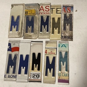 LICENSE PLATE LETTERS & NUMBERS LOT OF 10 CHARACTER LETTER M FREE SHIPPING - Picture 1 of 3