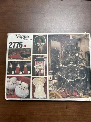 Vogue Craft Pattern #2776 UNCUT Christmas Tree Skirt Ornaments Stockings Wreath  - Image 1 of 4