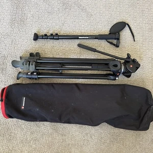 Manfrotto 701HDV Head & Manfrotto MVT502AM Tripod + Monopod 559B-1 Bundle W/ Bag - Picture 1 of 14