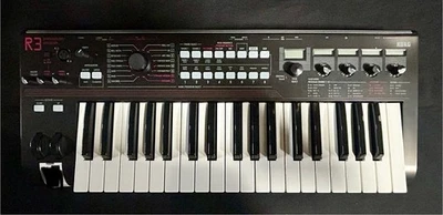 Korg R3 Keyboard Digital Synthesizer - Vocoder with Gooseneck Mic - Image 1 of 3