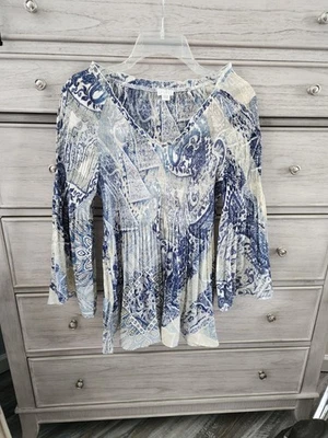 ⚘️NWOT Accordian Pleated Chiffon Top Sz XL by SPENSE Pretty Print In Blues/White - Image 1 of 4