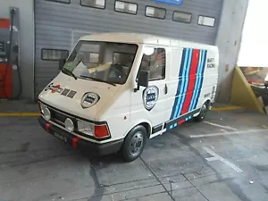 FIAT 242 Van Service Van Rallye WM Monte Delta S4 86 Transporter Otto NEU 1:18 - Bild 1 von 5
