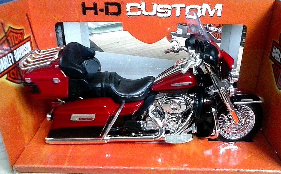 MAISTO 1:12 MOTO HARLEY DAVIDSON 2013 FLHTK ELECTRA GLIDE ULTRA LIMITED    32320 - Immagine 1 di 1