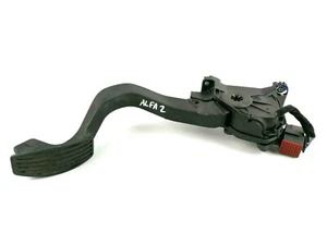 Alfa Romeo Giulietta Throttle Gas Accelerator Pedal Unit 505212680 - Picture 1 of 12