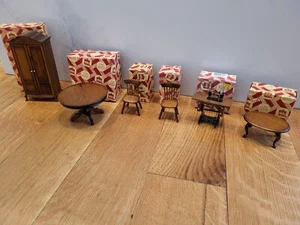 6 Pc Lot NIB VTG Town Square Miniatures Dollhouse 1:12 Scale Lot Sewing Dining - Picture 1 of 10