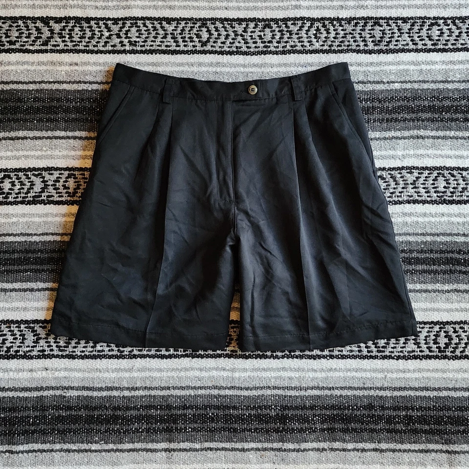Vtg Liz Claiborne 16P Pleated Front High Rise Mom Shorts Solid Black Inseam 7" - Image 1 of 4