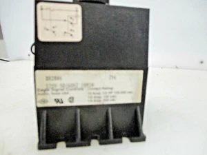EAGLE SIGNAL CONTROLS ELECTRIC RESET TIMER 120V 50/60HZ BR28A6 - Picture 1 of 5