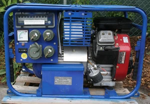 Endress Stromerzeuger 8KVA 4KW 3x230V 1x 400V aus THW-Depot geprüft Garantie TOP - Bild 1 von 10