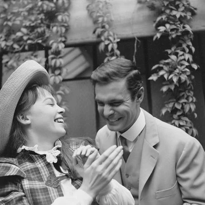 10 x Gigi Unsigned 8" x 8" photos - Louis Jourdan and Leslie Caron - Image 1 of 4
