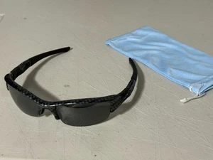 Oakley FLAK Jacket 1.0 Carbon Fiber w/ OEM Blk polarizedlens & blk socks - Picture 1 of 6