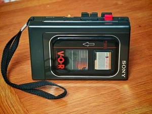 Sony TCM-15V V-O-R Cassette Recorder. Walkman Vintage Japanese Made In Japan Qua - Picture 1 of 23
