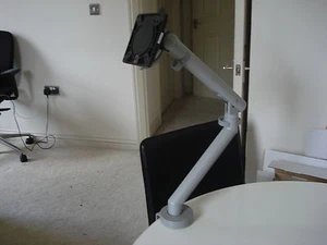 NEUF CBS FLO bras simple/NOUVEAU monture VESA / NEUF SPLITCLAMP - Argent - Photo 1/5
