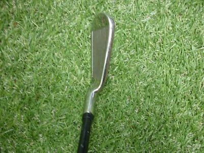 Dunlop Max Pitching 5 iron Regular graphite shaft - Image 1 of 4
