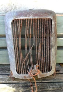 Vintage Brass/Copper Car/Vehicle Radiator From about 1923/30 23in. H 18.5in. W - Picture 1 of 8