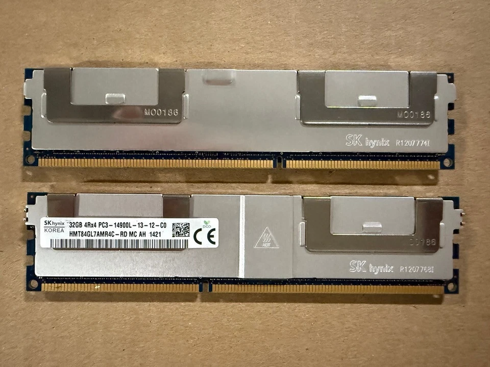Lot 2 Sk Hynix 32GB 4Rx4 PC3-14900L-13-12-C0 HMT84GL7AMR4C -RD MC AH 1421 Tested - Image 1 of 1