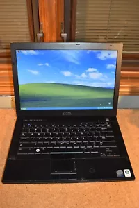 Dell Precision M2400 Intel Core 2 Duo T9800 2,93 GHz 4 GB Windows XP Pro 32 bits - Imagen 1 de 18