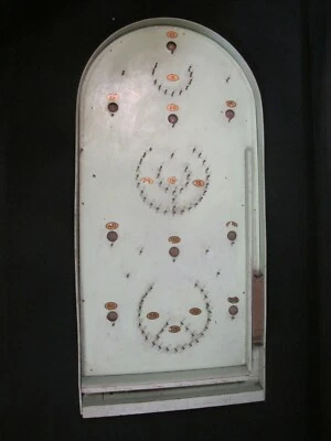 Ancien flipper en bois - Photo 1/4