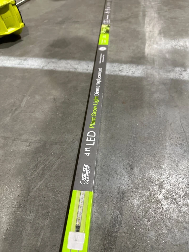 Feit Electric T48/GROWFSLEDG2 20W 2208 Lumens T8/T12 Plug & Play LED Lamp 48 in. - Image 1 of 4