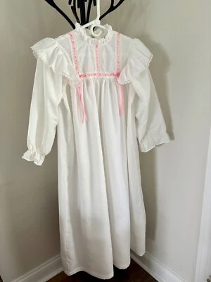 Camisón American Girl Samantha para niña blanco encaje rosa mediano Foto 1 de 4