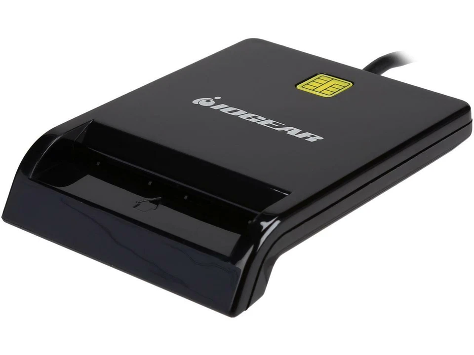 IOGEAR GSR212 USB Common Access Card Reader (Non-TAA) - Image 1 of 4