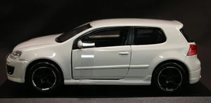 Volkswagen Golf GTI 1:32 Car Diecast Bburago Street Fire - Picture 1 of 6