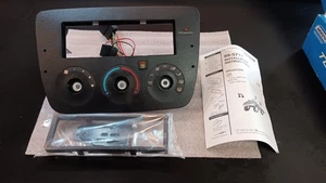 Kit de tablero de radio Metra 99-5717 Single Din para Ford Taurus/Mercury Sable 2004-2007 - Imagen 1 de 7