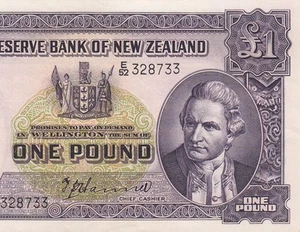1940-55 NEW ZEALAND 1 POUND **Sig. Hanna** ~RARE~ (( aUNC )) - Picture 1 of 7