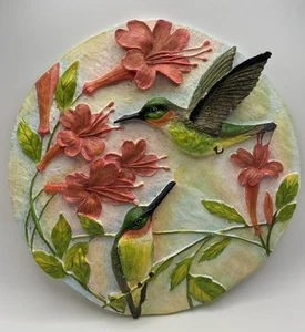 Nuevo Colibrí Creativo y Flores Colorido Jardín Piedra/Placa de Pared, 11”, 2005 - Imagen 1 de 8