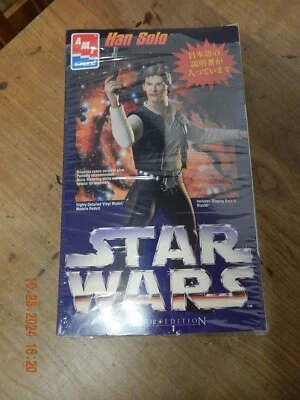 AMT Ertl 1/6 scale Star Wars Han Solo Vinyl Model Kit Blaster, Collector Edition - Image 1 of 3