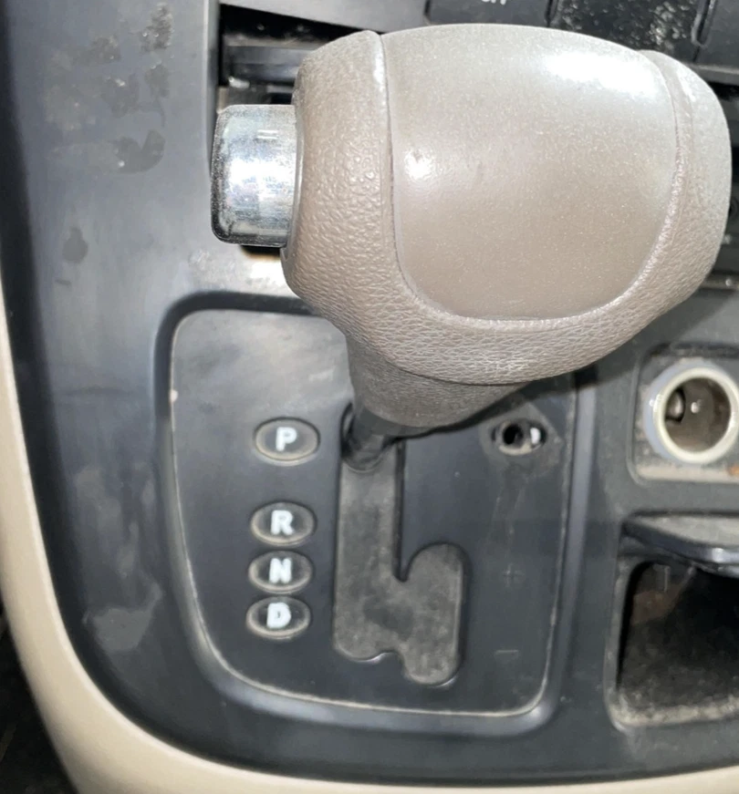 14 KIA SEDONA Floor Shifter Foto 1 de 1