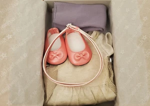 American Girl Puppe Isabelle Palmer Metallic Kleid und Leggings Outfit Neu im Karton - Bild 1 von 3