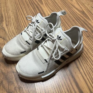 adidas Originals NMD_R1 Boost White Carbon Trainers Sneakers (GZ7947) - Picture 1 of 8