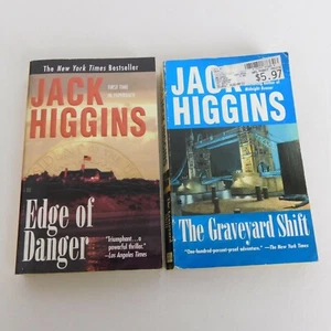 Lot of 2 Jack Higgins PB Graveyard Shift 2002 Edge Danger 2002 Mystery Thriller - Imagen 1 de 7