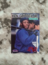 1999 Fleer Tradition Ken Griffey Jr Warning Track Collection