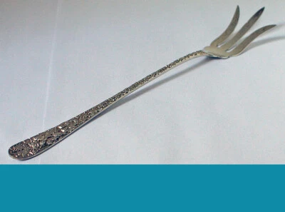 S. Kirk & Son Sterling REPOUSSE LETTUCE SERVING FORK  9 5/8" 55g  No Mono EXCELL - Image 1 of 2