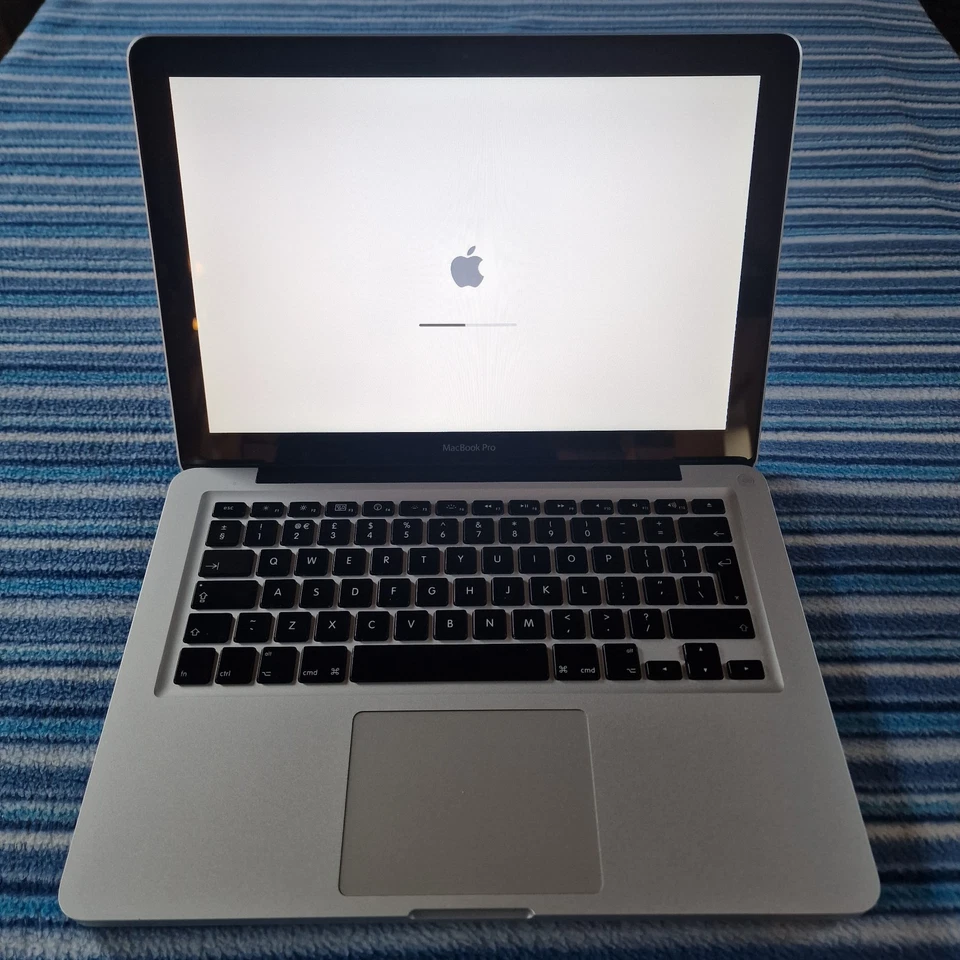 Macbook Pro A1278,  Core Duo , 13.3" , NO OS , 120Gb SSD, 4Gb, SPARE OR REPAIR - Image 1 of 4