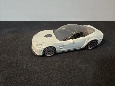 Mattel Matchbox 2008 White Black Chevy Corvette ZR1 MB749 Hot Wheels - Image 1 of 4