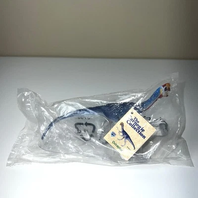 SAFARI LTD Carnegie Oviraptor Blue Dinosaur Figure 2004 Scale 1:10 Packaged - Image 1 of 4