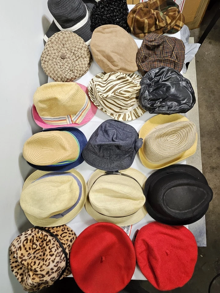 Lote De 18 Sombreros De Niña - Boinas, Fedoras, Sombrero De Sol, Sombreros De Newsboy Lote Grande Foto 1 de 4