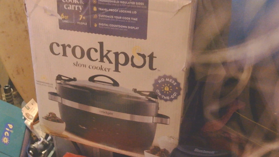 Crock-Pot 6qt Programmable Cook & Carry Slow Cooker Black SCCPVLF605-B - Image 1 of 1