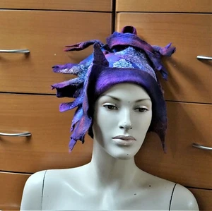 UNIQUE FELTED WOOL ARTSY HAT HAND MADE IN EUROPE OOAK HOLIDAY GIFT FOR WOMEN - Picture 1 of 12