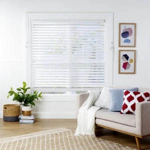 NEW Windowshade 63 mm Slat 210 cm Drop White Faux Wood Venetian Blind By Spotlig - Picture 1 of 1
