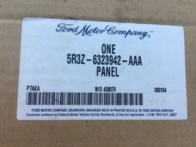 OEM NEW 2005 FORD MUSTANG RIGHT DOOR TRIM PANEL 5R3Z 6323942 AAA - Image 1 of 4