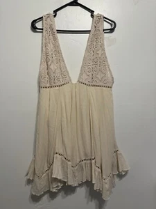 Vestido FREE PEOPLE Freya Boho Hippie Encaje Talla S Crema Tostado/Crema Bolsillos Volantes Dobladillo - Imagen 1 de 11