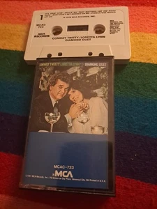 CONWAY TWITTY & LORETTA LYNN- DIAMOND DUET Cassette Tape - Imagen 1 de 1