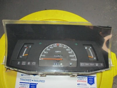 ✅ ISUZU 1989 PICKUP VELOCÍMETRO PANTALLA CUADRO DE INSTRUMENTOS INDICADORES ODÓMETRO 111K Foto 1 de 4