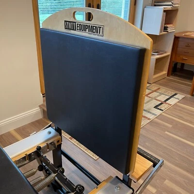 Tabla de salto Pilates - Stott / Merrithew 22"" - apenas usada Foto 1 de 3