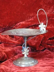 Antique Reed & Barton Silver Plate Centerpiece, Grape Leaf Silverplate 1850-1899 - Picture 1 of 1